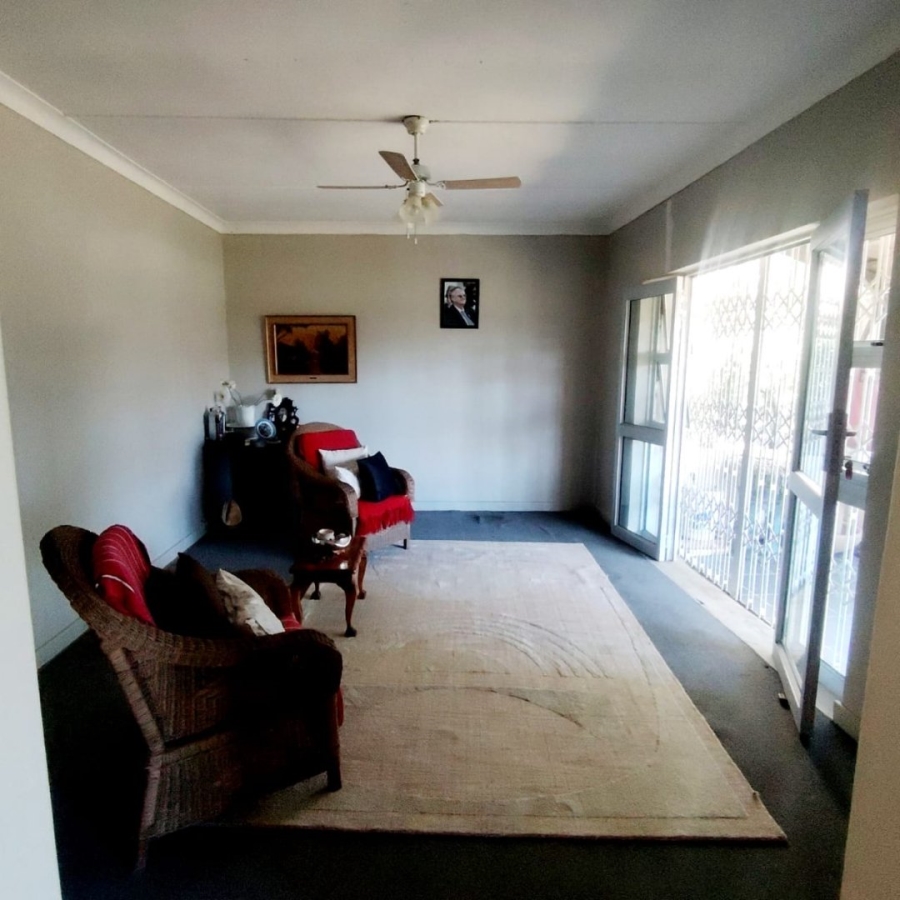 3 Bedroom Property for Sale in Summerpride Eastern Cape